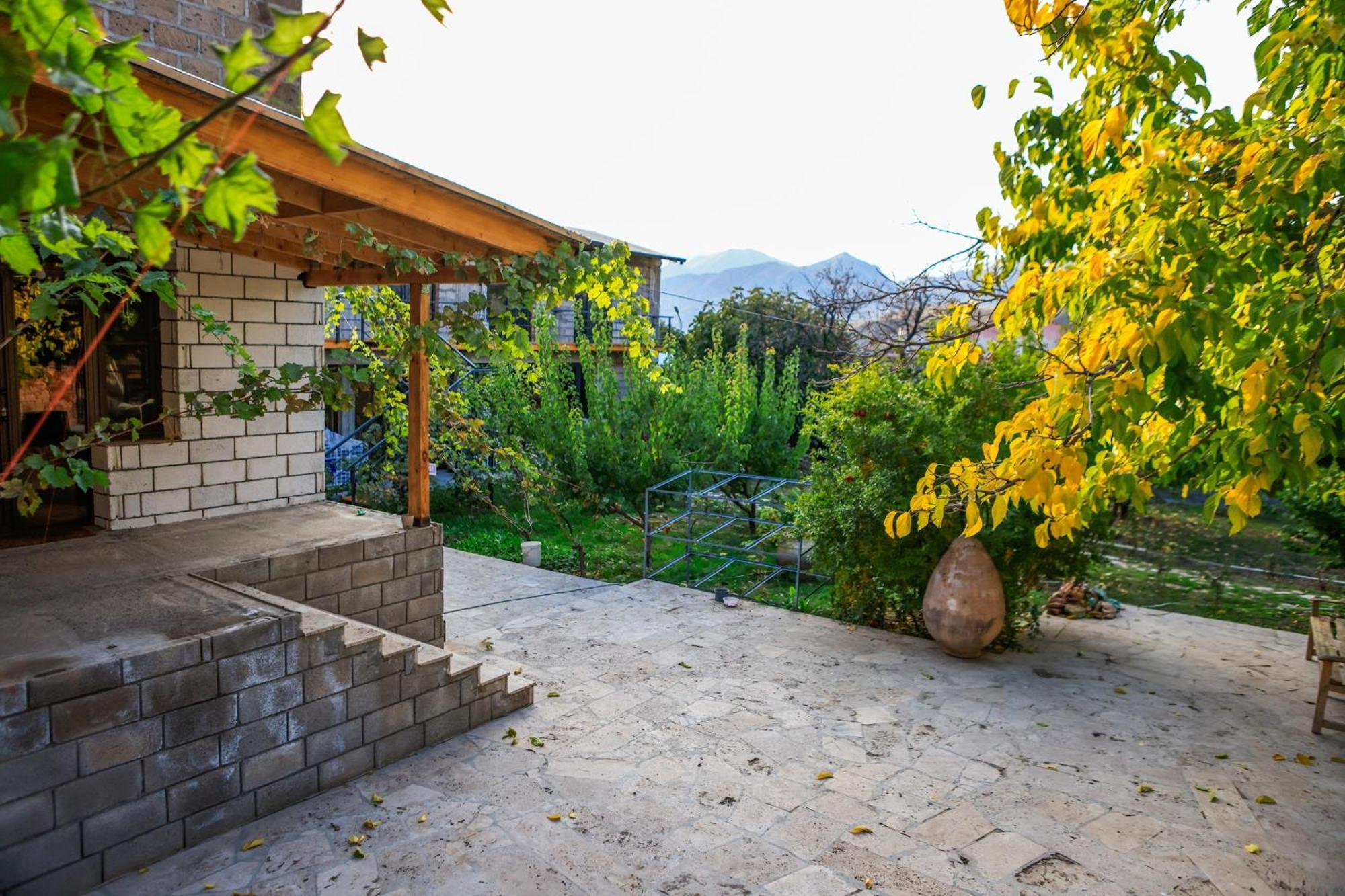 Areni Wine Art Bed & Breakfast エクステリア 写真