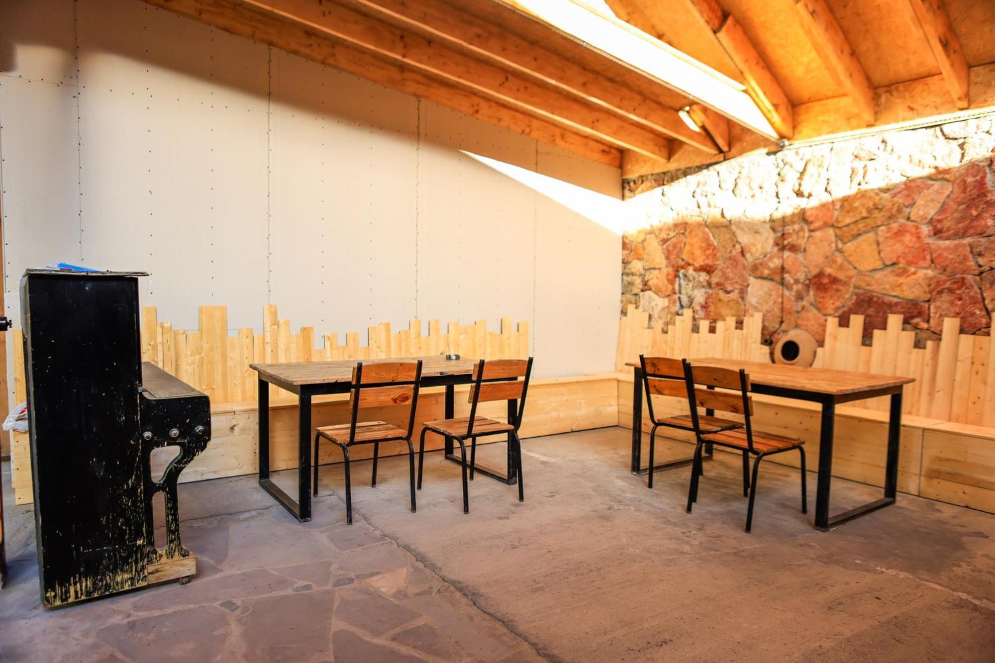 Areni Wine Art Bed & Breakfast エクステリア 写真