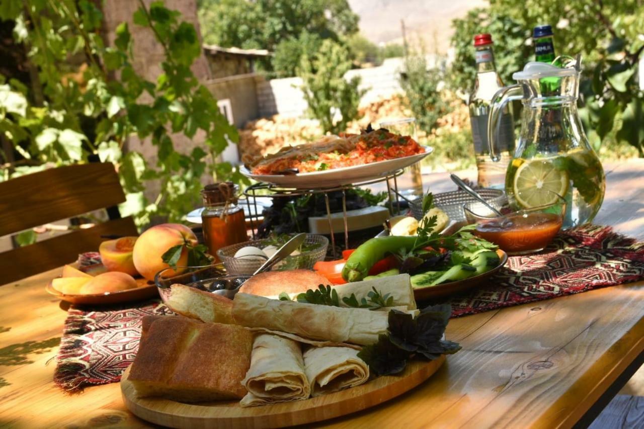 Areni Wine Art Bed & Breakfast エクステリア 写真
